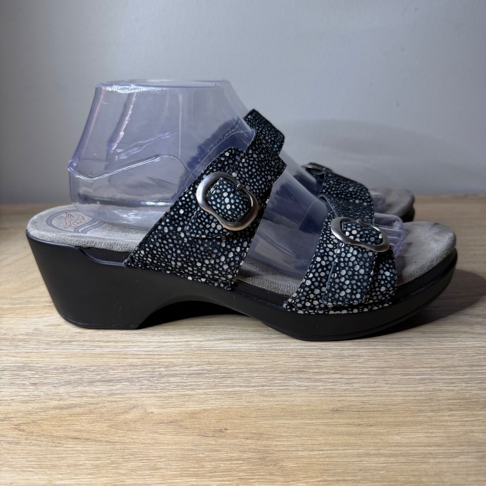 Dansko Sophie Slide Sandal 11.5-12 42 Stingray Print Blue Geometric Strap Buckle
